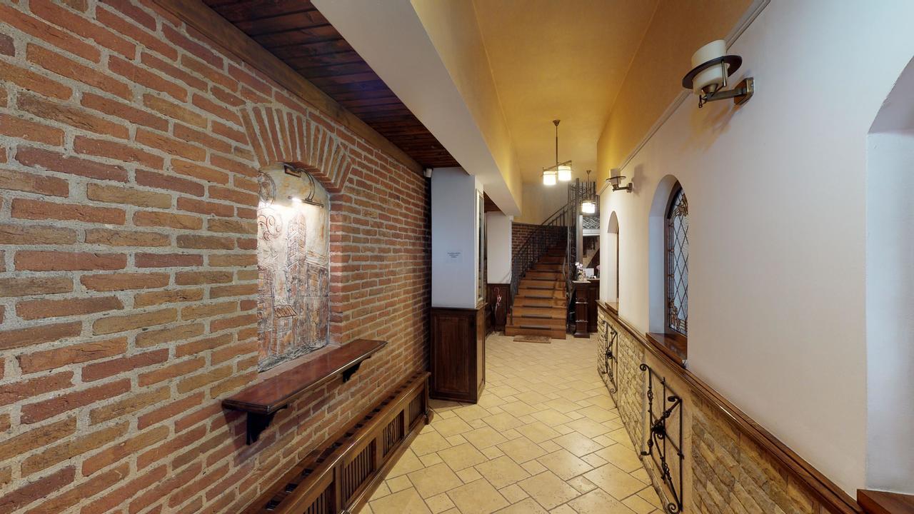 Pension Korona Sibiu Bagian luar foto